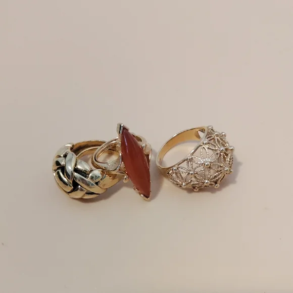 Chic Gold Women's Ring Trio - Picture 1 of 6
